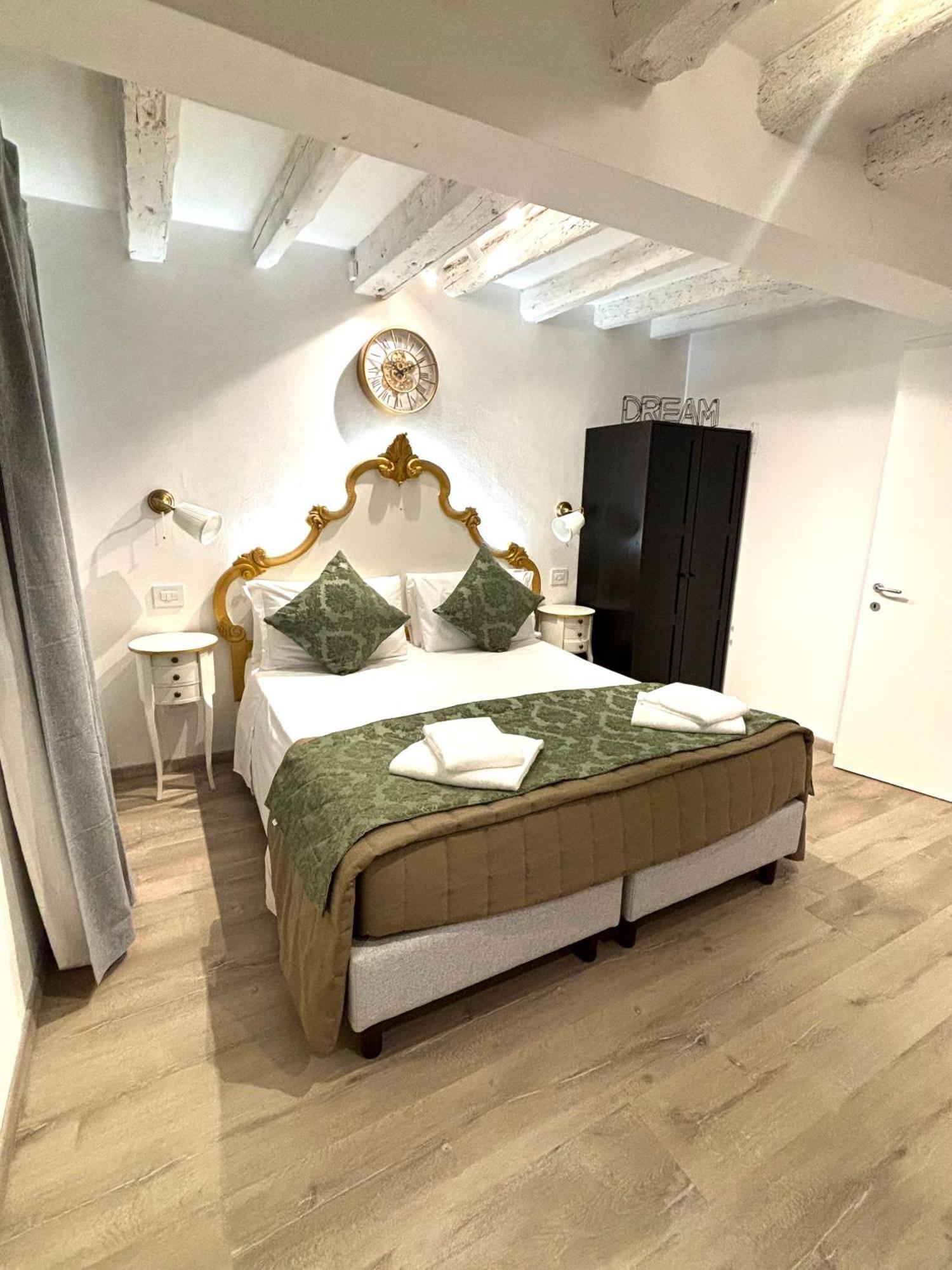 Al Canal Regio - Guest House Венеція Екстер'єр фото