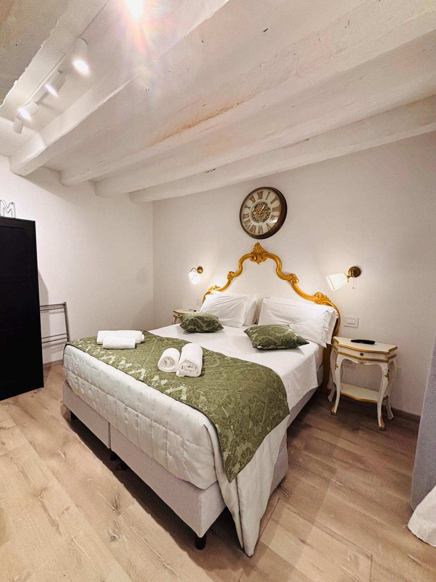 Al Canal Regio - Guest House Венеція Екстер'єр фото